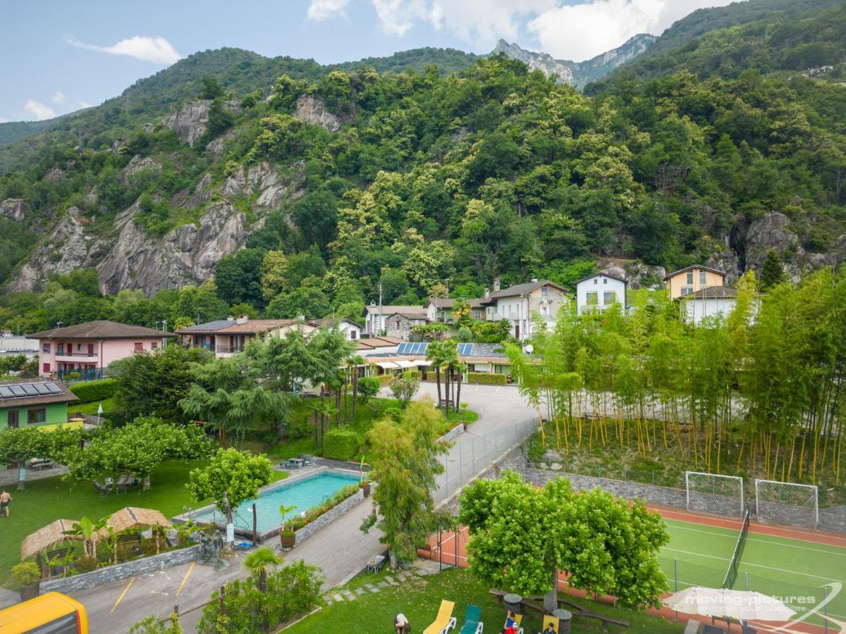 Bamboohouse Motel Riazzino Eksteriør billede